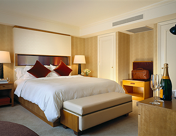 Jumeirah Essex House 02 Queen Room